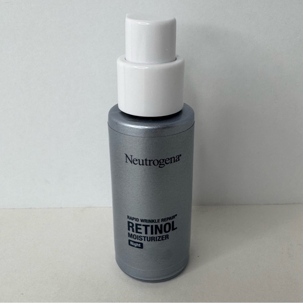 Neutrogena Rapid Wrinkle Repair Retinol Moisturizer Night 1 FL OZ